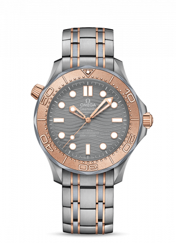 Seamaster Diver 300M Master Co-Axial 42 Titanium / Tantalum / Sedna Gold / Grey / Bracelet