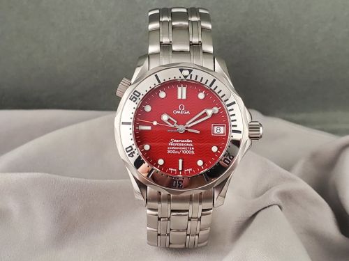 Seamaster Diver 300M Automatic 36.25 Stainless Steel / Red / Bracelet / Marui