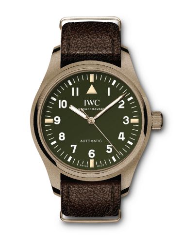 Pilot's Watch 36 The Rake & Revolution
