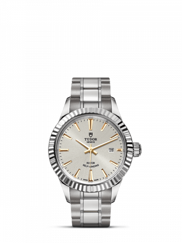 Style 28 Stainless Steel / Fluted / Silver / Bracelet