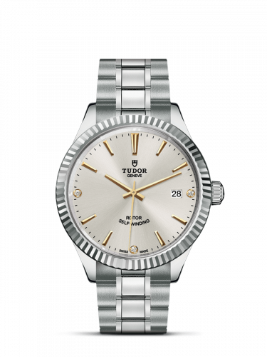 Style 38 Stainless Steel / Fluted / Silver-Diamond / Bracelet