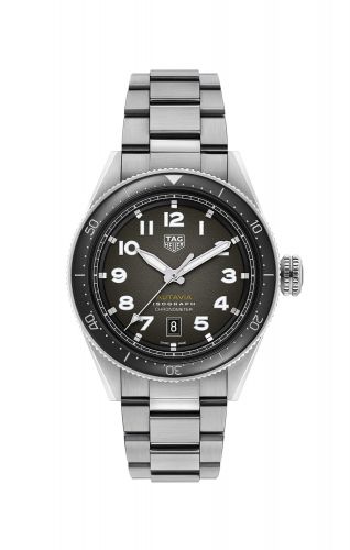 Autavia Isograph Calibre 5 Stainless Steel / Black / Bracelet